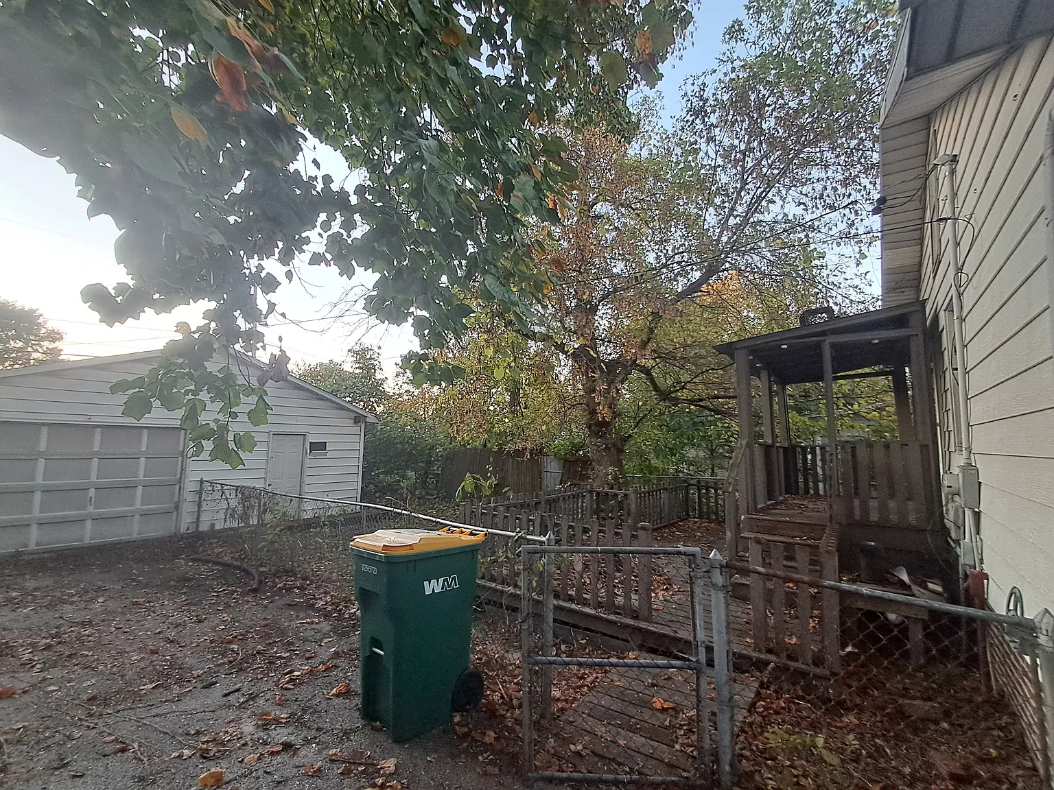 3 bed, 832 sqft, $925 — Photo 4