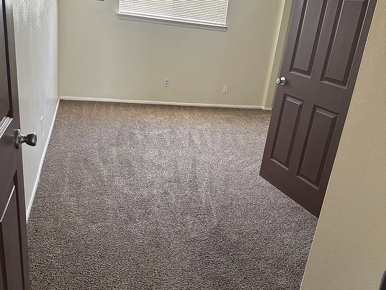 One Bedroom with Off Street parking — Photo 9