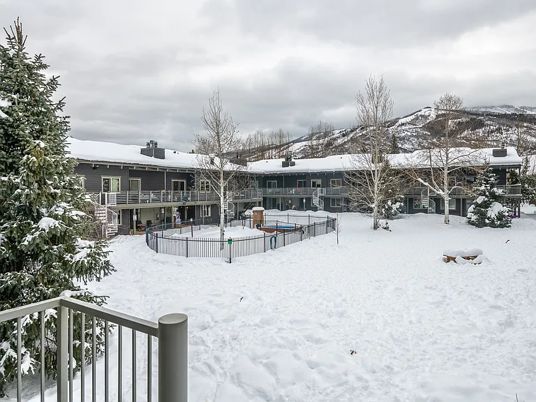 1335 Walton Creek Rd #35 — Photo 47
