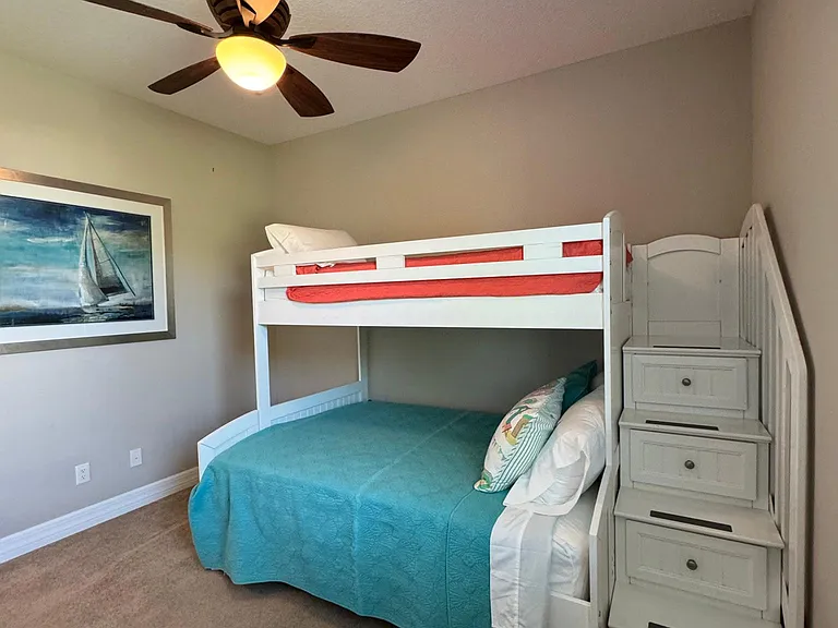 332 Coral St — Photo 32