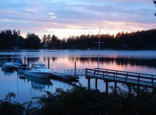 655 Kingfisher Ln, Friday Harbor, WA 98250