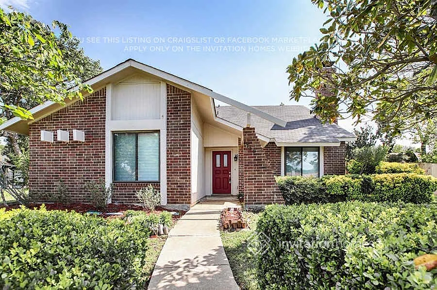 Building Photo - 1716 Delaford Pl