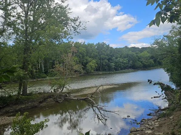 6595 E Private Road 50 S, Walton, IN 46994