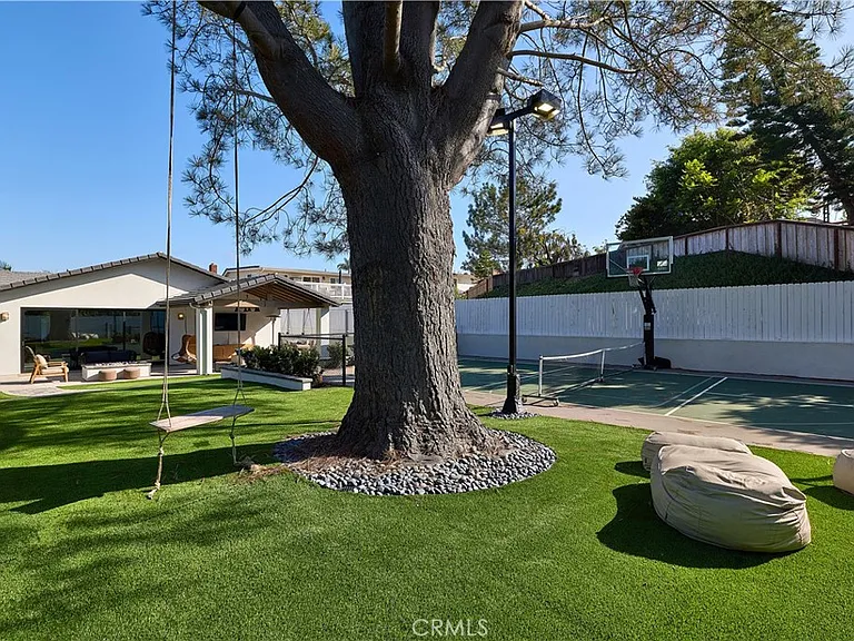 2140 Mountain Vista Dr — Photo 38