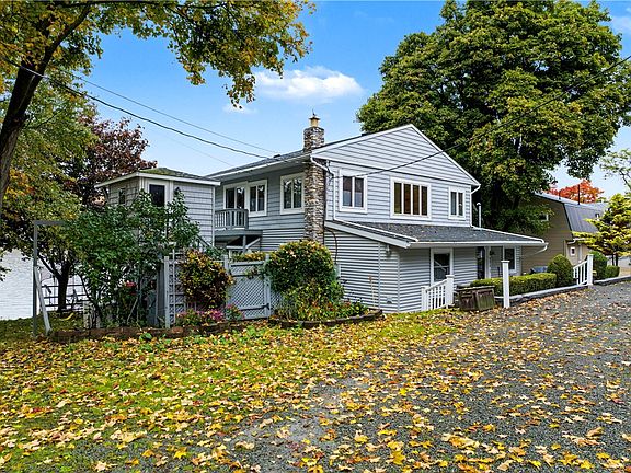 4th image of 9073 S Lake Rd