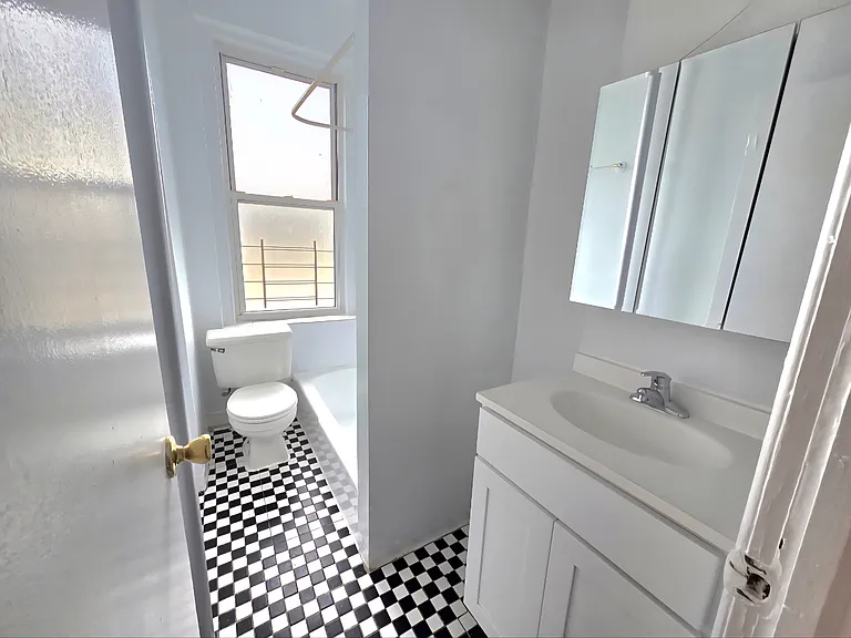 162-09 78th Ave #2 — Photo 7