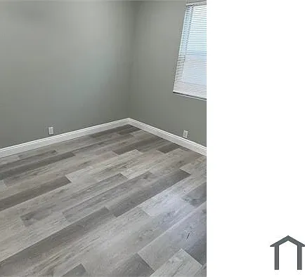 1504 W Florence Ave #7 — Photo 4