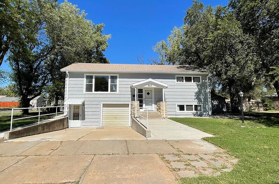 803 E Claflin Ave, Salina, KS 67401 Zillow