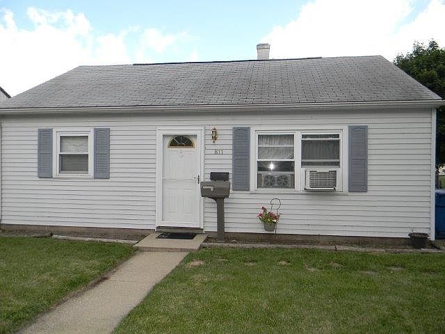 1st image of 811 E Kathryn St
