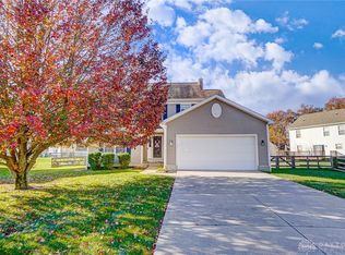 2061 River Birch Dr, Amelia, OH