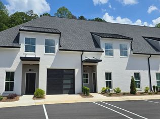 99 Chateau Dr, Rome, GA 30161