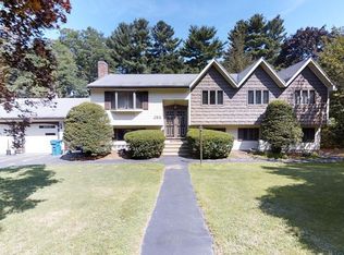 1 Homestead Ln, Billerica, MA 01821