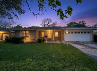 3458 Cimmaron Trl, Fort Worth, TX 76116