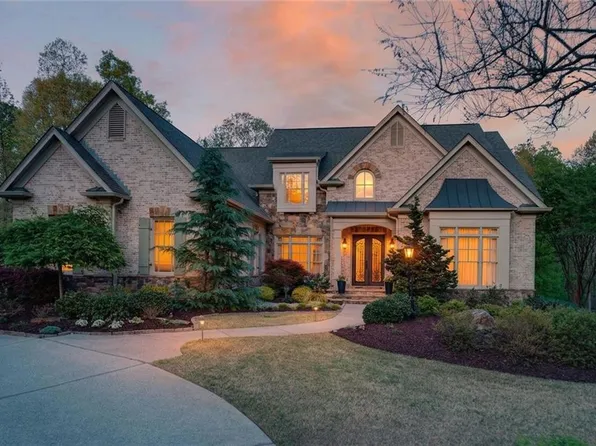 215 Sherwood Pass, Roswell, GA 30075