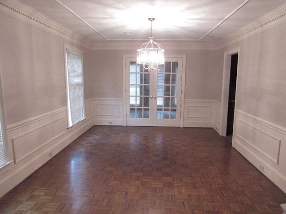 4th image of 636 Crown Point Dr #A