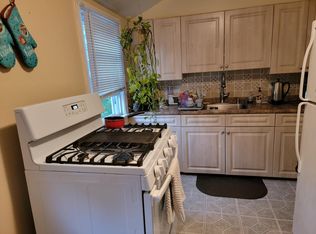 3-22 31st St #2, Fair Lawn, NJ 07410