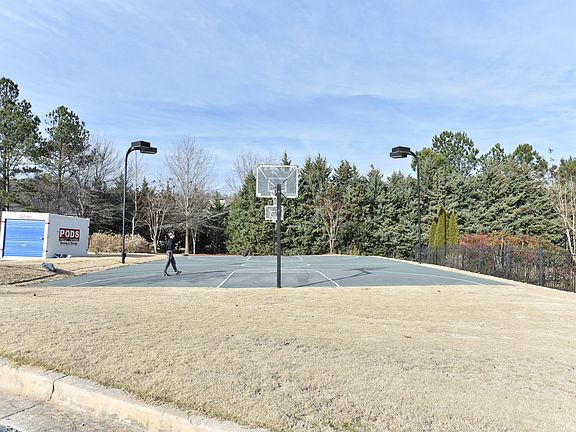 4th image of 4225 Bristol Park
