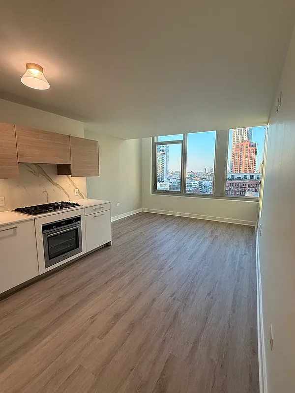 Studio, 1.0 bath, 489 sqft, $2,240 — Photo 3