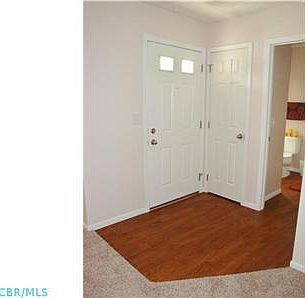 3rd image of 6166 Albany Way Dr