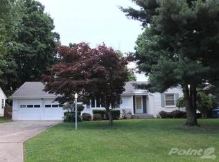 2518 S Luster Ave, Springfield, MO 65804