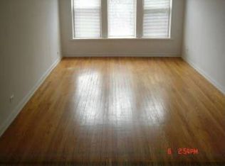 5785 N Ridge Ave #3, Chicago, IL 60660