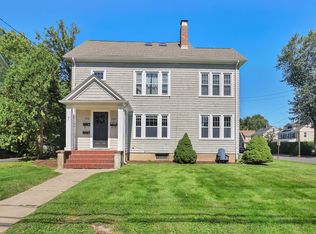 152 Brace Rd #1, West Hartford, CT 06107