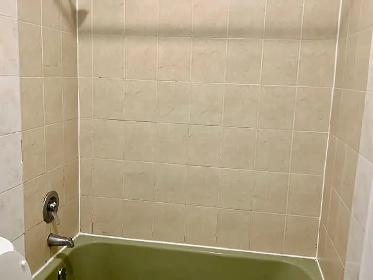 601 Pickwick Ct — Photo 2