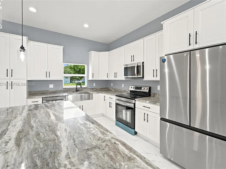 5203 Birch Dr — Photo 7