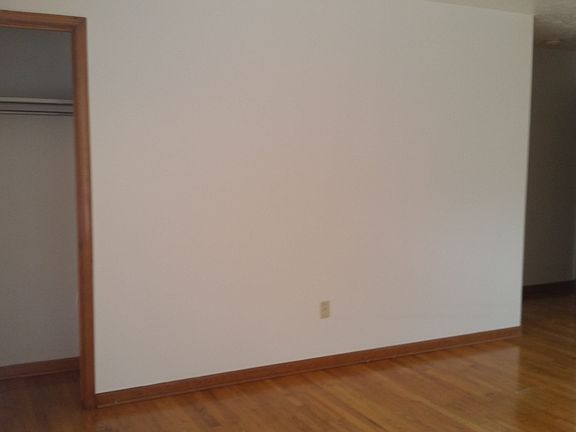 3rd image of 900 Colonial Vlg #900