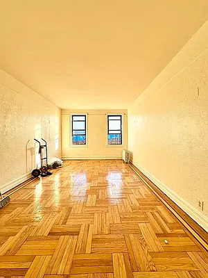 Rented by Brickview NYC Realty NYV LLC | media 2
