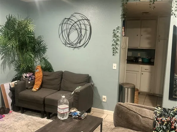 8998 Mango Ave APT H, Fontana, CA 92335