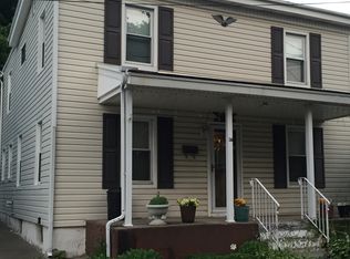 16 Ogden St, Clifton Heights, PA 19018