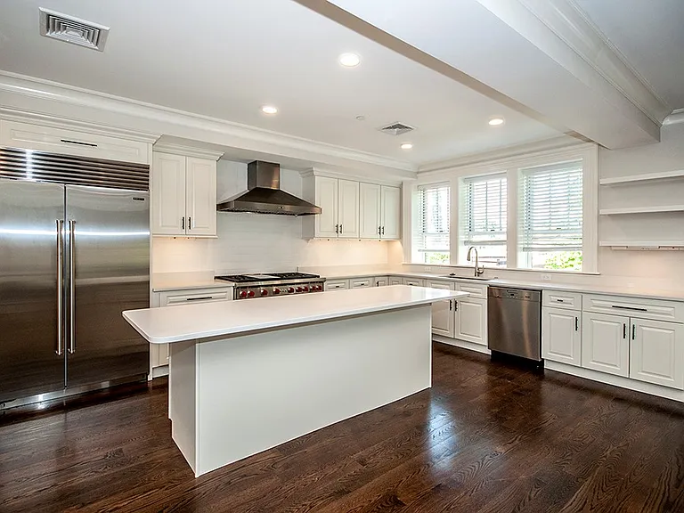 11 Alton Pl #2A — Photo 4