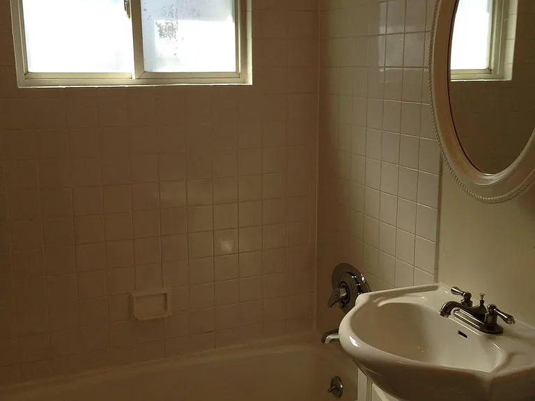 1 Neillian Way — Photo 5