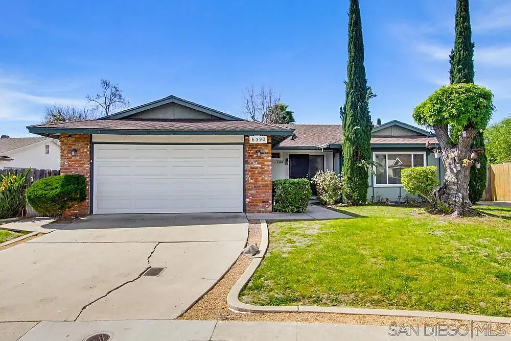 3 bed, 2.0 bath, 1645 sqft, $5,000 — Photo 1
