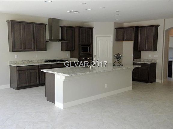 4th image of 7285 Southern Magnolia St