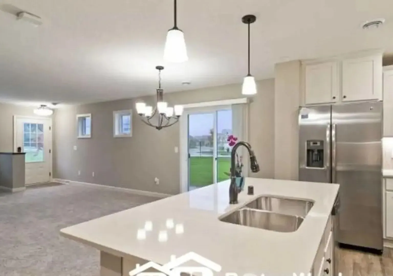 Available November 5th 3 Bedroom 3 Bath Townhouse in Lake Elmo — Photo 3