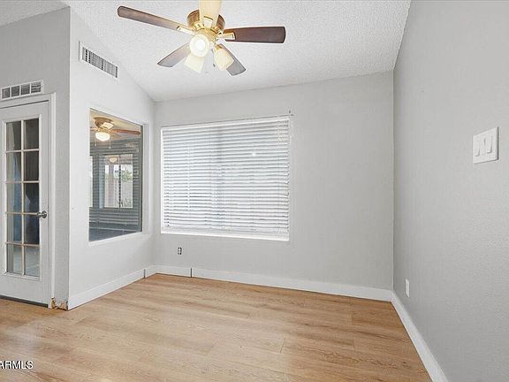 5th image of 2227 W MOHAWK Lane