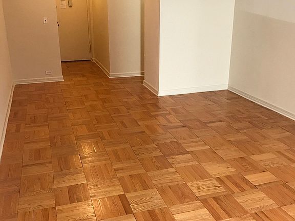 4th image of 225 E 46th St APT 5B