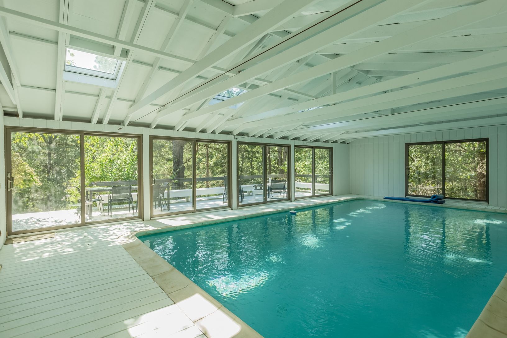  In-door Gunite Swimming Pool