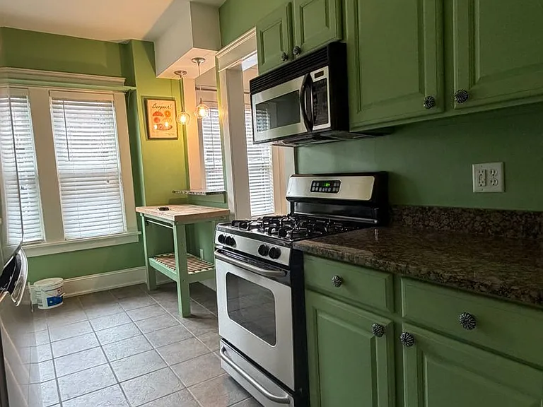 2476 Derbyshire Rd #6 — Photo 4