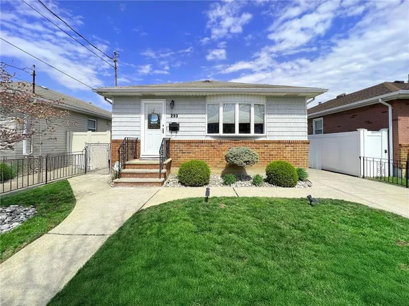 293 Chesterton Ave, Staten Island, NY 10306