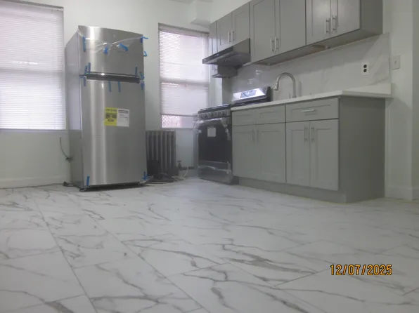 405 South 5th Street image 1 of 11