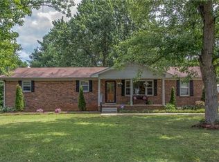 3837 Crickett Ln, Murfreesboro, TN 37129