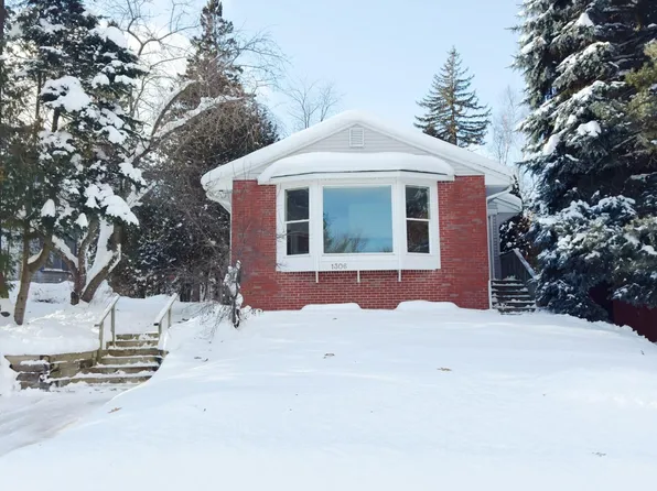 1306 Park St, Sault Sainte Marie, MI 49783