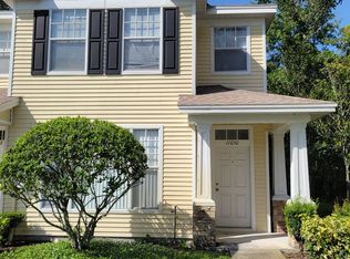 11050 Black Swan Ct, Seffner, FL 33584