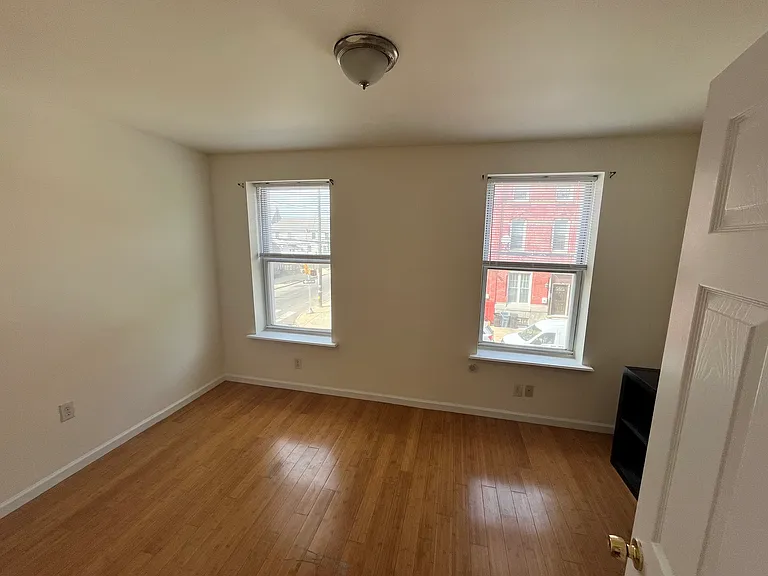 1846 W Master St #2 — Photo 12