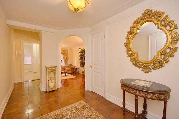 Rented by Keller Williams NYC | media 23