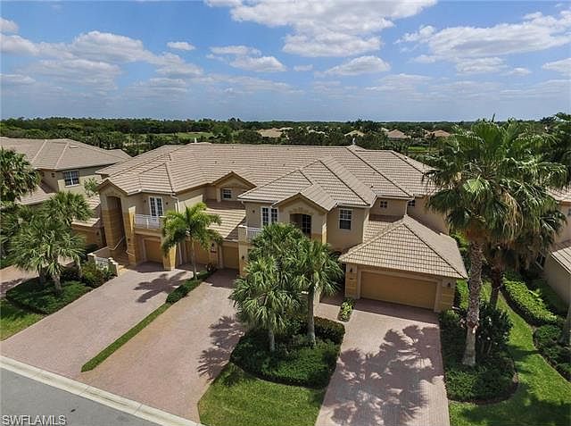 1st image of 10341 Autumn Breeze Dr APT 102