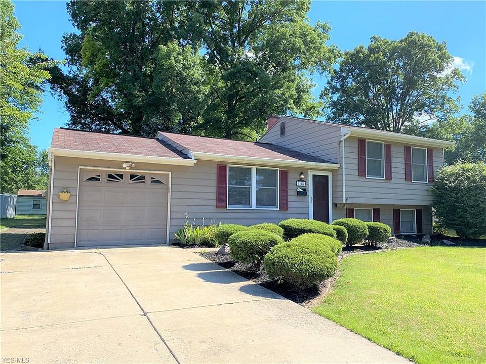 1st image of 107 Blossom Ln